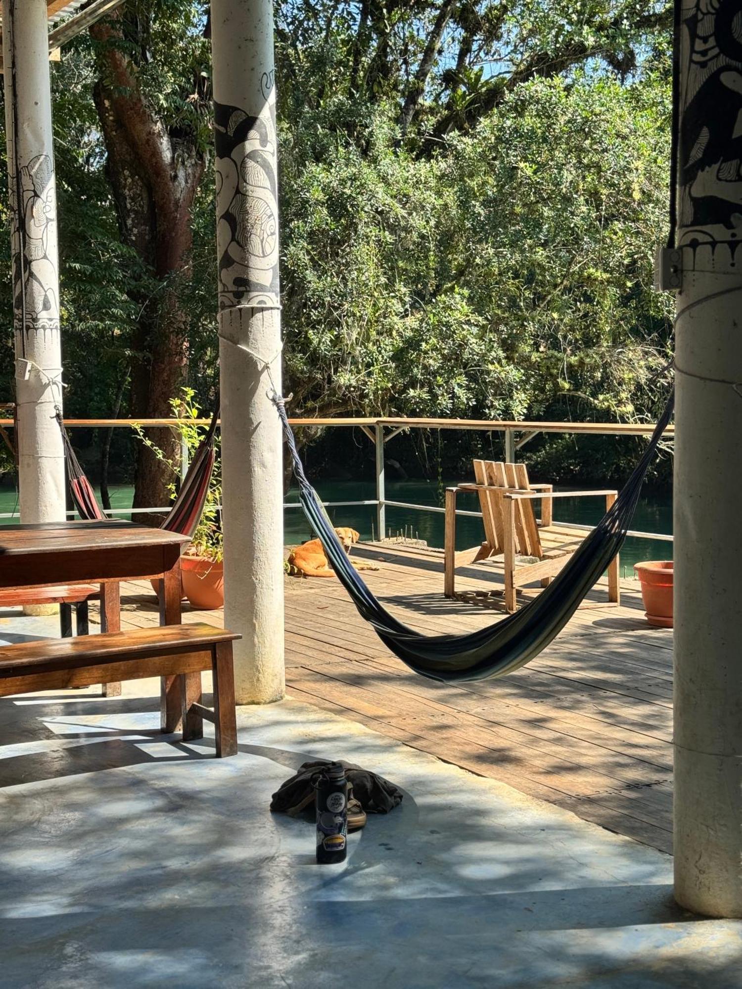 Pachamaya River Hostel Lanquín Zewnętrze zdjęcie