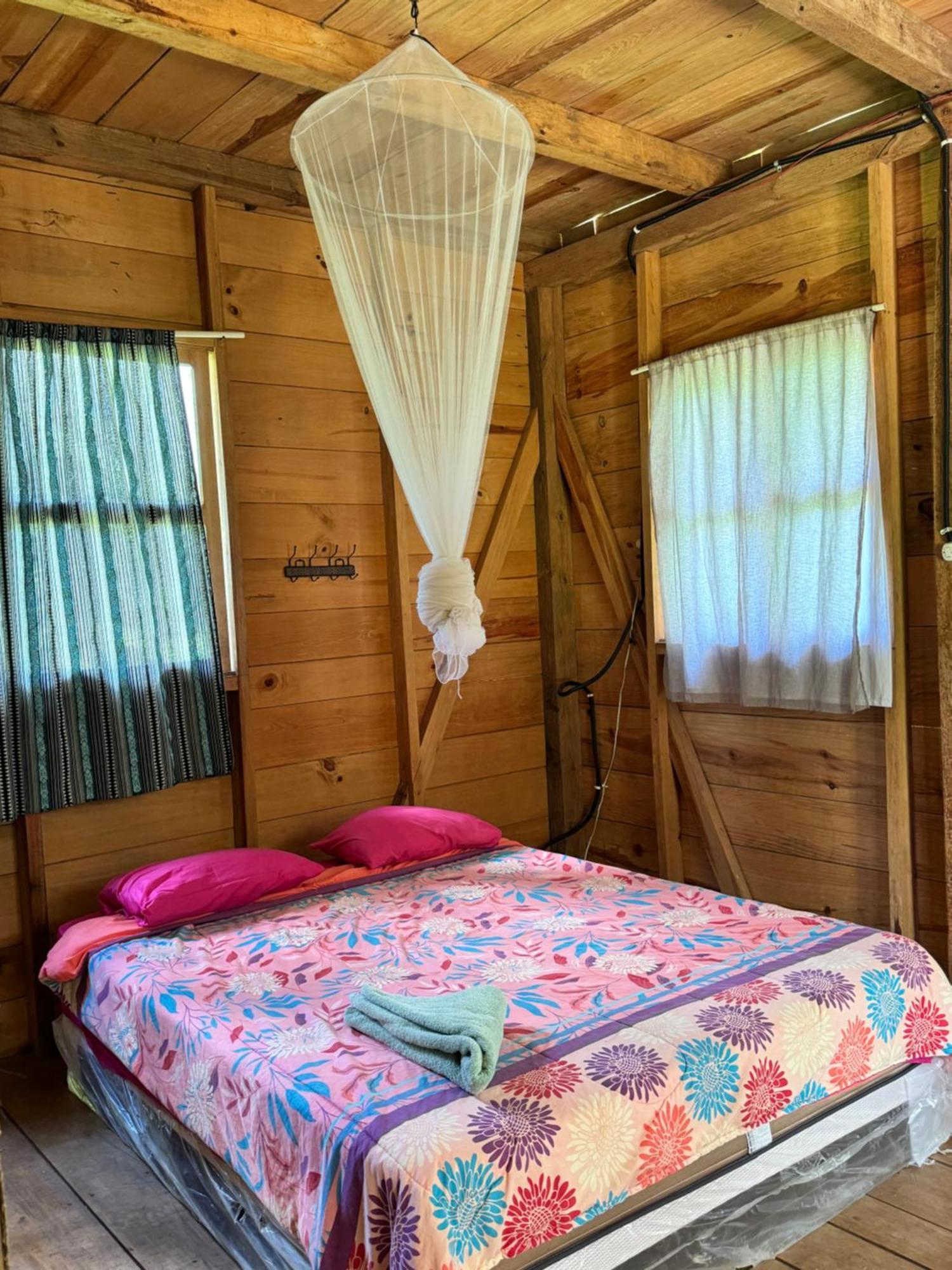 Pachamaya River Hostel Lanquín Zewnętrze zdjęcie