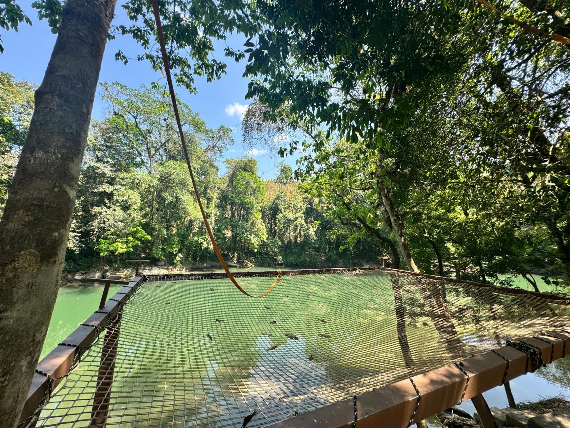 Pachamaya River Hostel Lanquín Zewnętrze zdjęcie