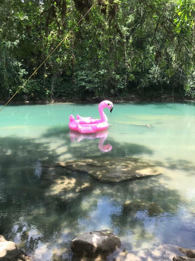 Pachamaya River Hostel Lanquín Zewnętrze zdjęcie